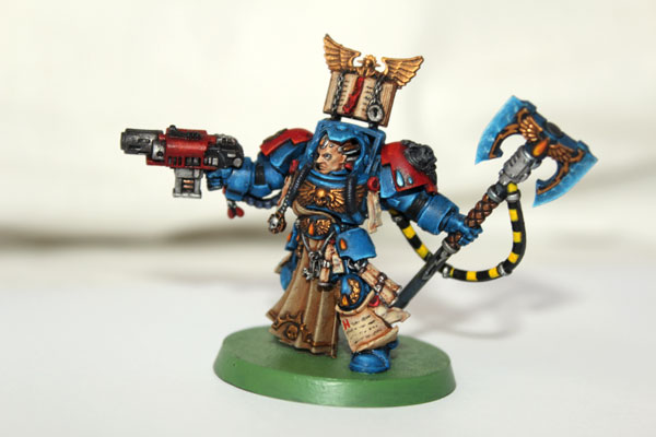 warhammer 40k blood angels librarian