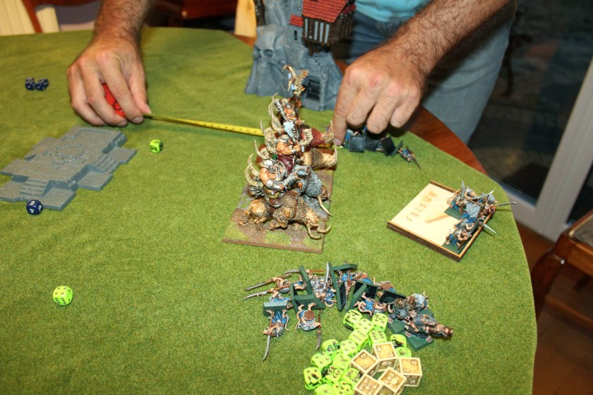 Almost all unit of Clanrats wiped out. Rest of them fled the battlefield.