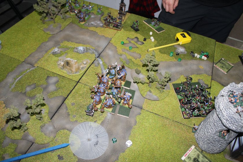 Trolls chased and caught Skaven Slaves.