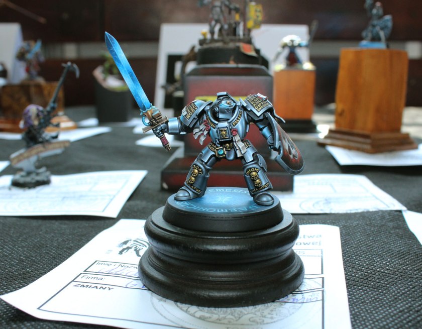 sf-small-grey-knight